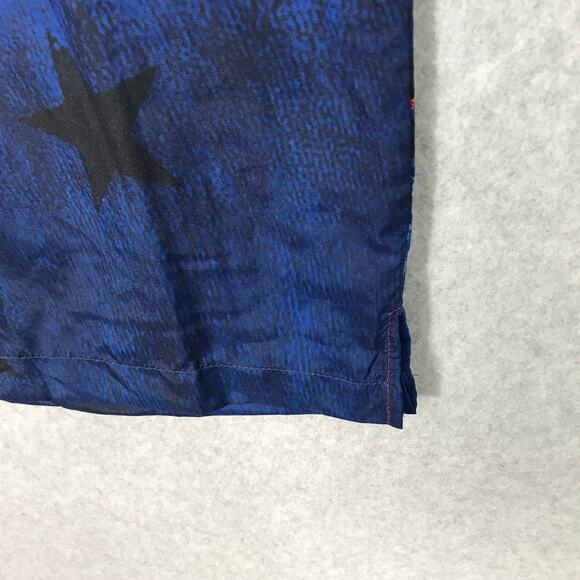 Surf Swim Co Shirt Large Red White Blue Stretch USA 4th July Stars Boat Thin - Picture 6 of 10